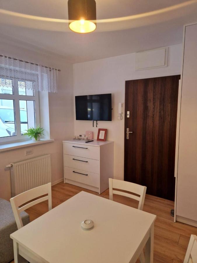 Apartament Przy Deptaku 耶莱尼亚古拉 外观 照片